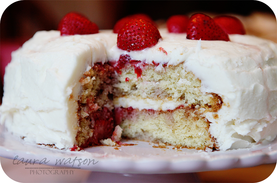 strawberry-cake-blog strawberry-cake-blog
