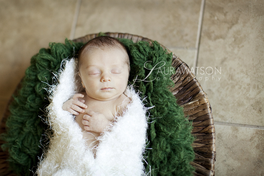 mommy and newborn baby boy sugar land newborn photographer laura watson photography 4