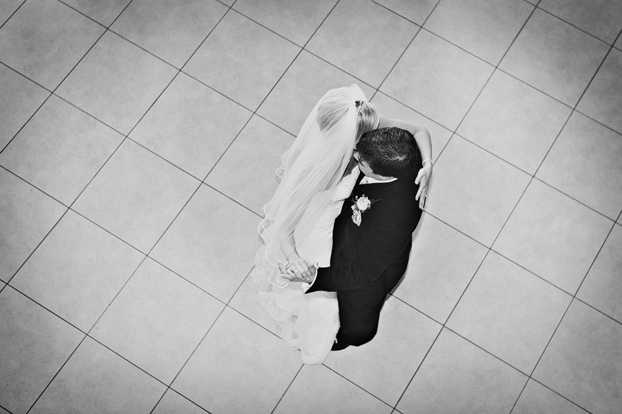 kellie and lance tuscany villa wedding 009